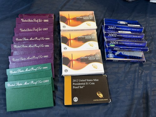 Lot united states mint - 17,